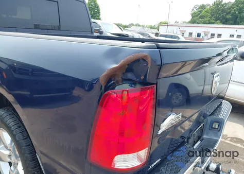 2015 Ram 1500 z USA, uszkodzony, nr VIN 1C6RR6GG4FS553726